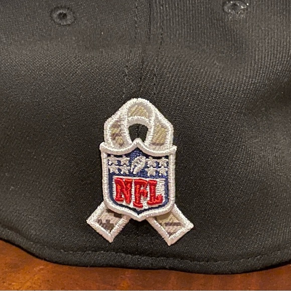 Seattle Seahawks New Era Black Blue Salute To Service 39THIRTY Flex Hat L/XL NEW - Picture 15 of 15